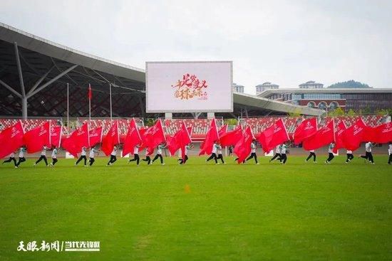 据全市场报道，罗马一直都在关注莱昂纳多，他们可能会在1月再次进行尝试。